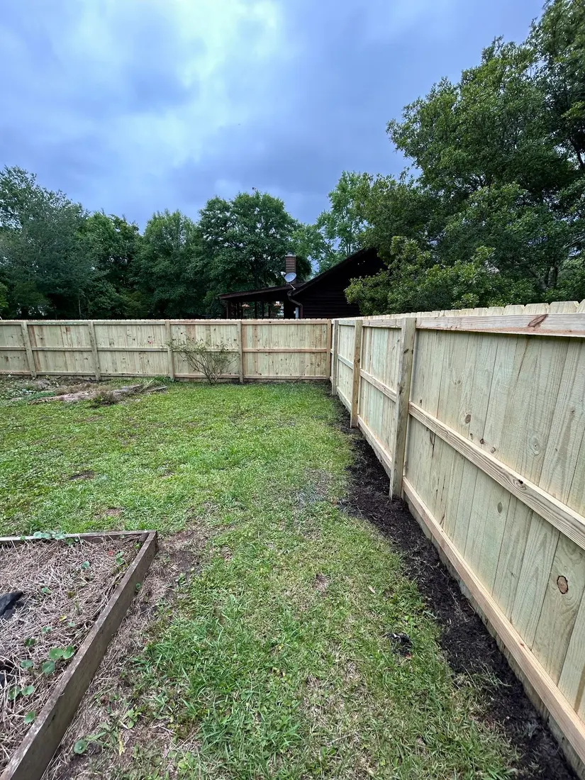 Wood privacy fence from Beaufort Fence’s project portfolio