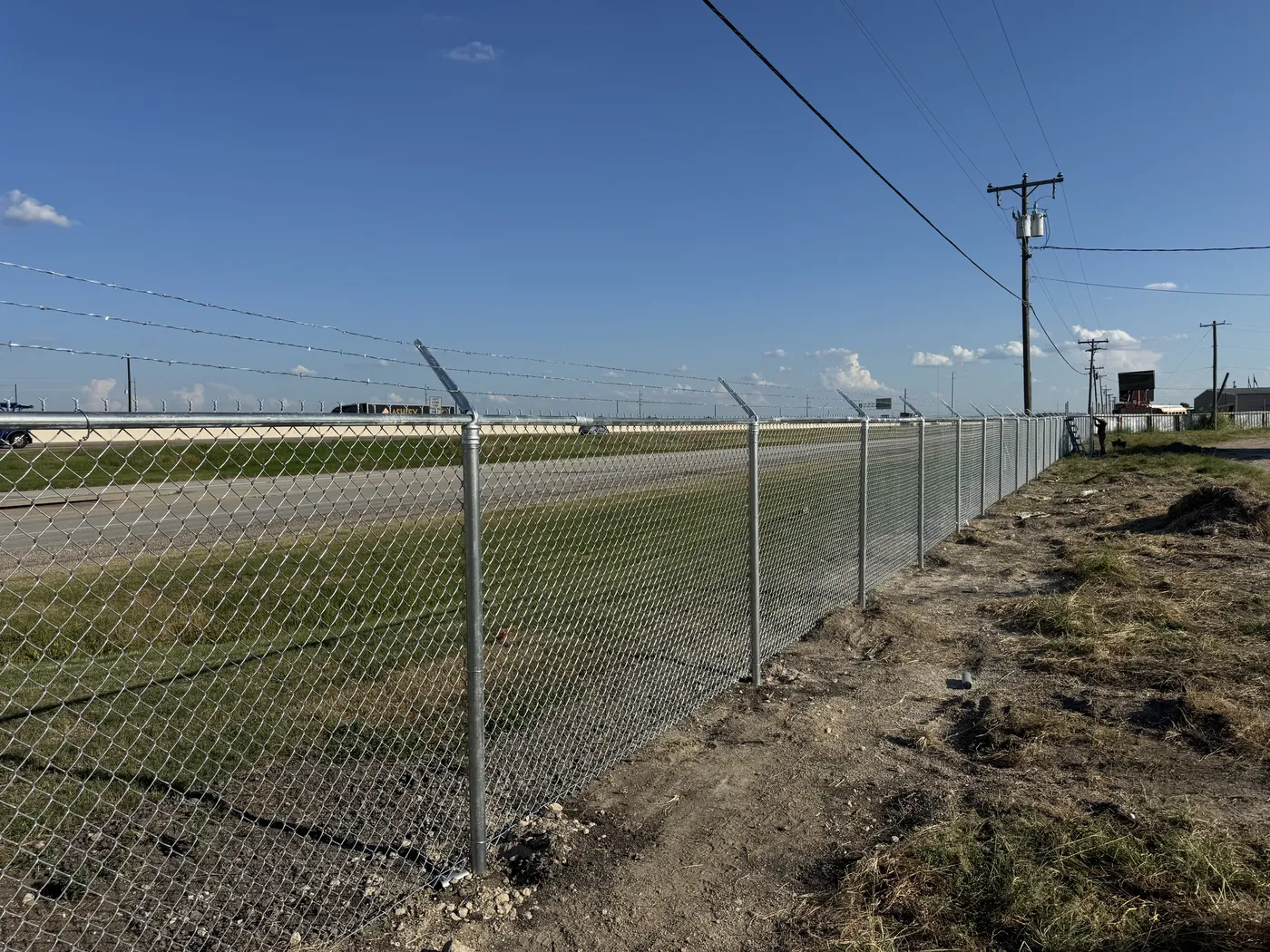 Perimeter & boundary fencing